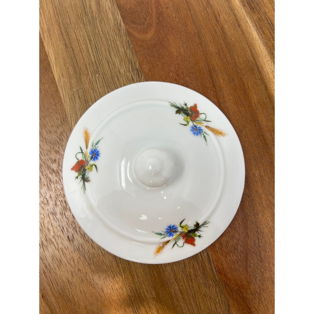 Cordon Bleu France White Porcelain Soup Tureen Floral Design with Lid - Picture 8 of 11